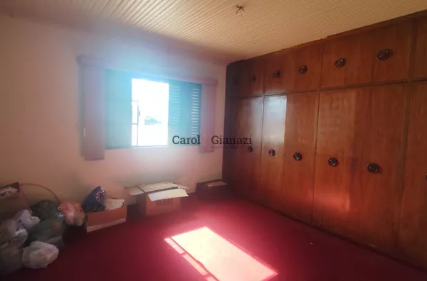 AP2526- Apartamento/ Sala comercial para locação no Centro de Assis