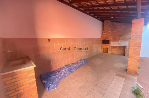 CA2011 - Casa para Locação no Centro em Assis