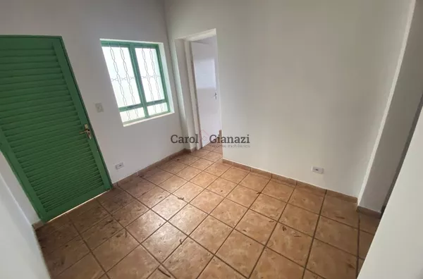 CA2450- Casa para Locação no Centro de Assis