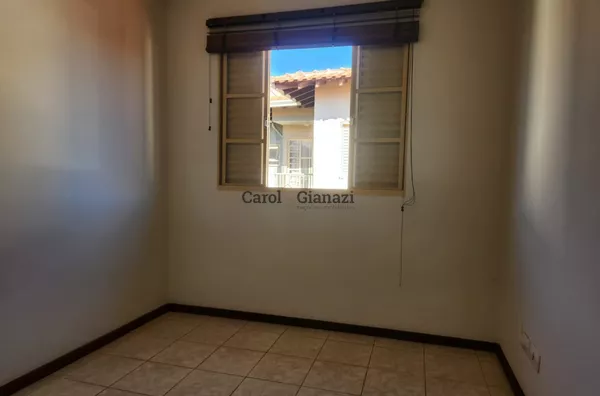 AP189 - VENDO APARTAMENTO - EDIFICIO RESIDENCIAL VENEZA