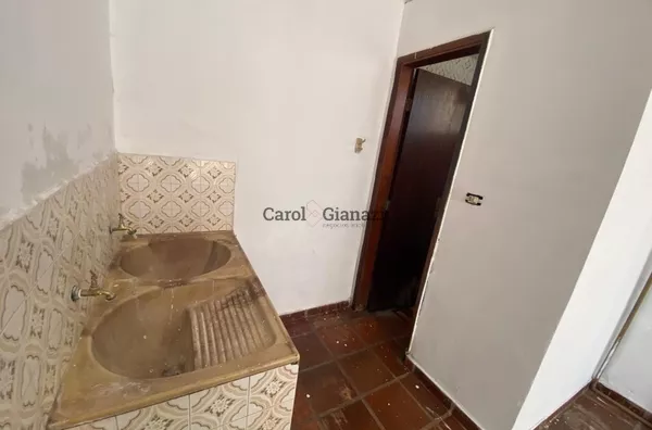CA2795- Casa para locação na Vila Rosangela em Assis