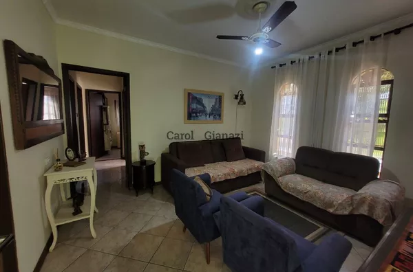 CA2349- Casa para venda na Vila Adileta em Assis