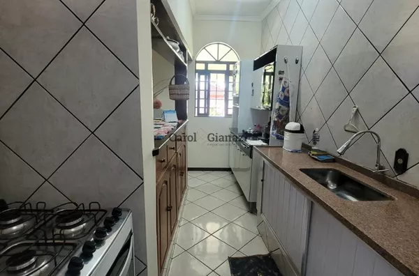 CA2349- Casa para venda na Vila Adileta em Assis