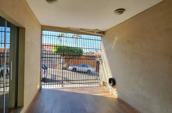 CA1441 -  Casa à Venda na Vila Paraíso em Assis