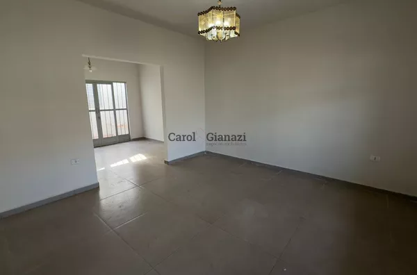 CA2164-Casa para venda na Vila Central próxima à paróquia da Santa Cecília em Assis