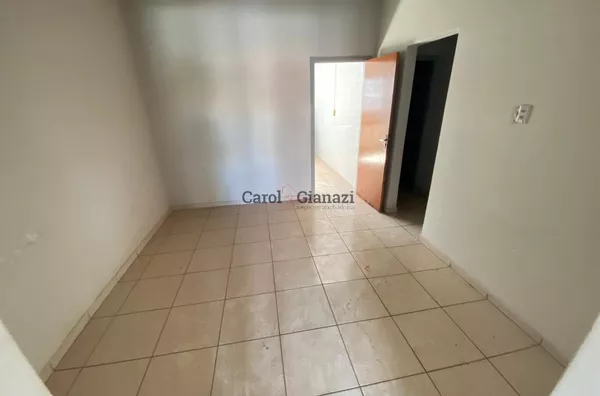 CA2242-Casa para locação no Centro de  Assis