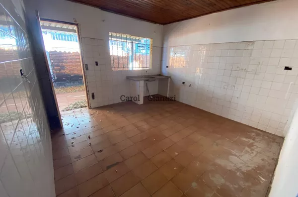 CA3159- Casa para locação no Jardim Paraná em Assis