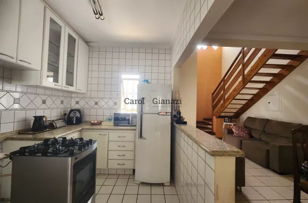 SO2361- Sobrado para venda na Vila Fiuza em Assis