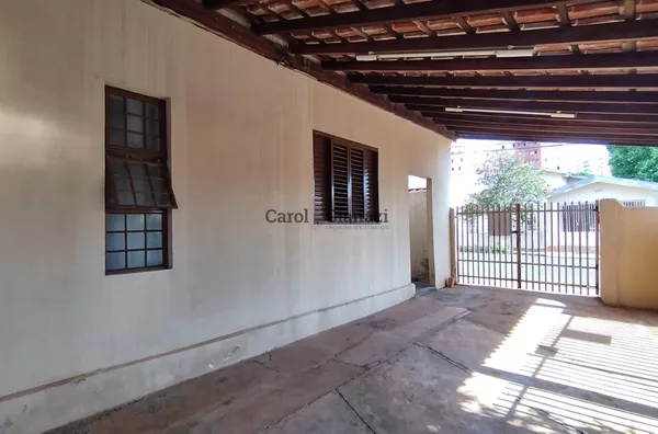 CA1082 - Casa à Venda na Vila Ouro Verde em Assis