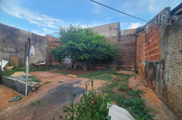 CA2254- Casa para venda na Vila Cambui em Assis