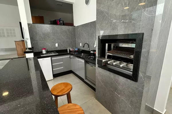 CA2126- Casa para venda na Vila Ouro Verde em Assis