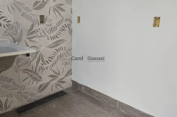 EM FASE FINAL DE OBRA