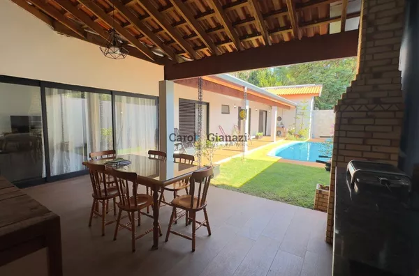 CA1802 - Casa à venda no Santa Clara em Cândido Mota