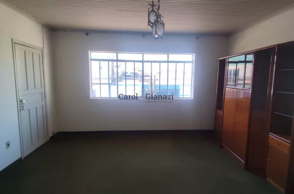 AP2526- Apartamento/ Sala comercial para locação no Centro de Assis