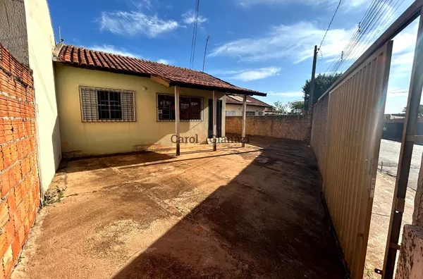 CA1438 - Casa à Venda na Vila São Benedito em Assis