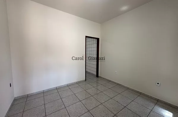 CA2158- Casa para venda na Vila Ribeiro em Assis