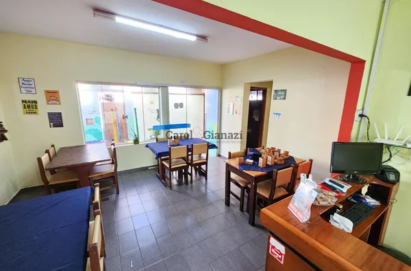 CA1202 - Casa a venda com ponto comercial,  Vila Central, Assis