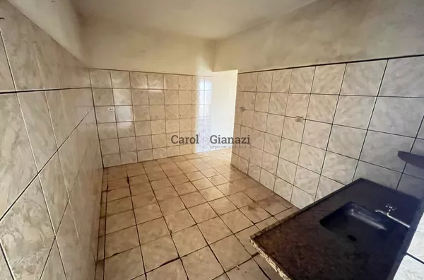 TE1556 - Terreno com casa à Venda na Vila Santa Elisa, Assis