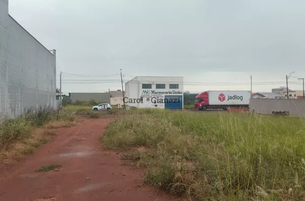 TE2765- Terreno para venda na Vila Tenis Clube em Assis