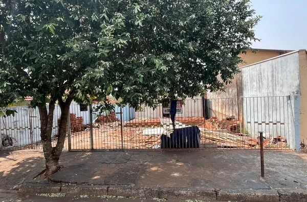 TE1533 - Terreno à Venda no Centro em Assis - Foto 1