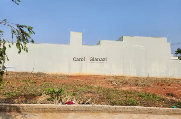 TE1017 - Terreno à Venda no Residencial Park Bambu II