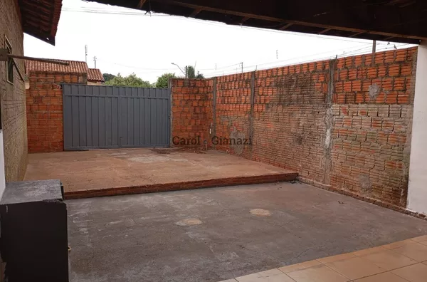 CA1597 - Casa à Venda no Jardim Alvorada em Cândido Mota