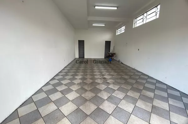 SA2528- Sala comercial para locação na Avenida Otto Ribeiro em Assis