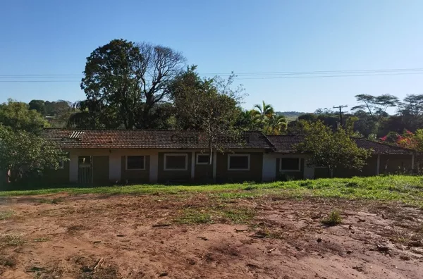 CH1108 - Chácara à Venda no San Fernando Valley em Assis