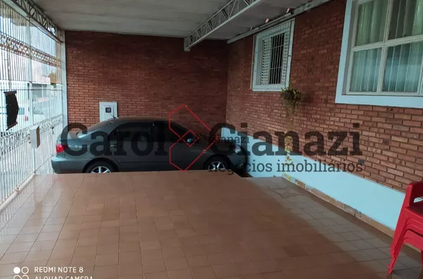 CA72 -CASA A VENDA NO CENTRO