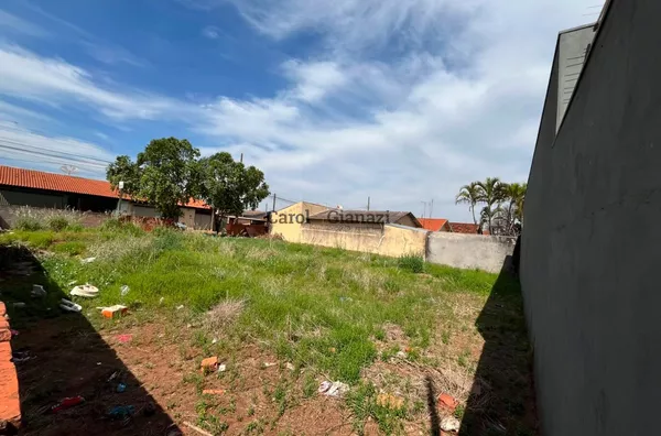 TE3148 - Terreno para venda na Vila Nova Florínea