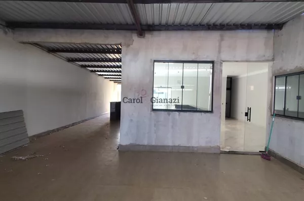 EM FASE FINAL DE OBRA