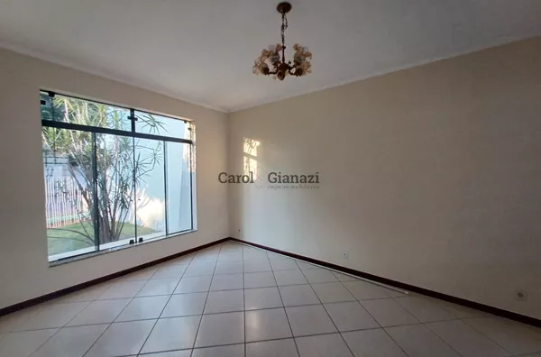 CA1470 - Casa à Venda próxima ao Batalhão em Assis