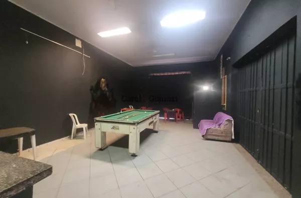 PR2184- Prédio comercial com edícula e Casa para venda no Parque Universitário em Assis