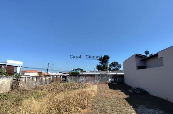 TE2762-Terreno para venda na Vila Santa Cecília em Assis