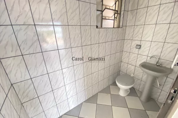 SA2528- Sala comercial para locação na Avenida Otto Ribeiro em Assis