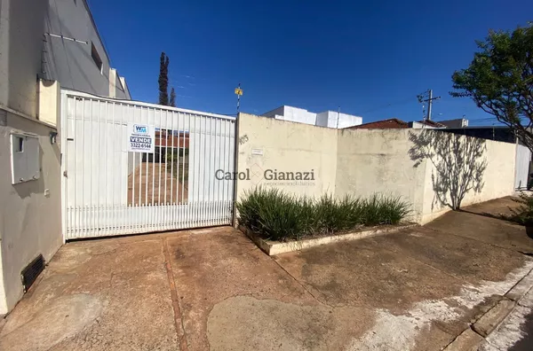 CA2266- Casa  com terreno amplo e versátil para venda no Centro de Assis - Foto 9
