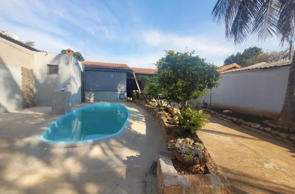 CA2019- Casa para venda próxima ao Clube São Paulo em Assis