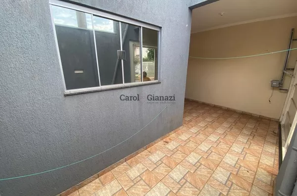 CA2257- Casa para locação próxima ao Tênis Clube em Assis