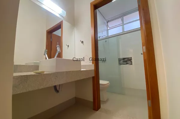 BANHEIRO TÉRREO