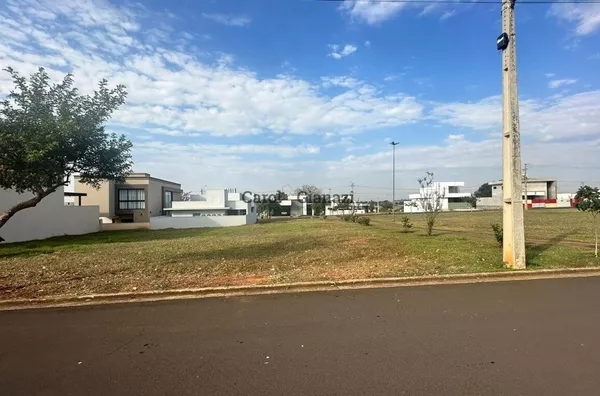 TE1432 - Terreno à venda no Residencial Village Damha em Assis