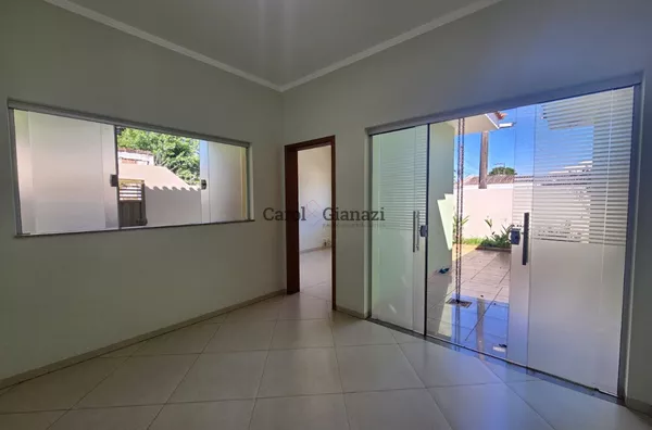 CA1795 - Casa à venda no Centro de Assis