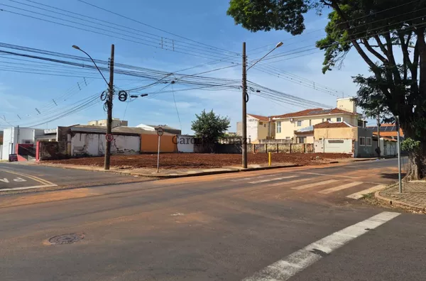 TE2790-Terreno para venda no Centro de Assis