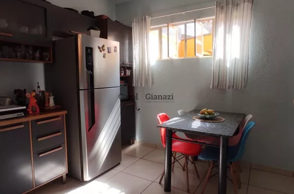 CA2851-Casa para venda na Vila Paraíso na Assis