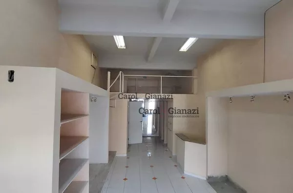 SA618 - SALA COMERCIAL PARA LOCAÇÃO NO CENTRO 