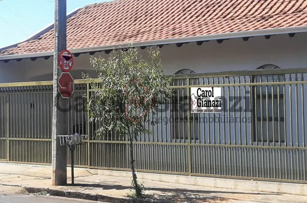 CA93 - VENDO CASA JARDIM AEROPORTO