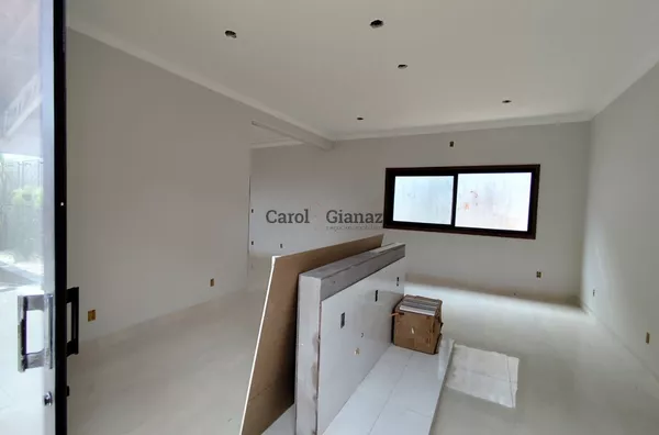 CA1642 - Casa à Venda em Fase Final de Construção na Vila Tênis Clube em Assis