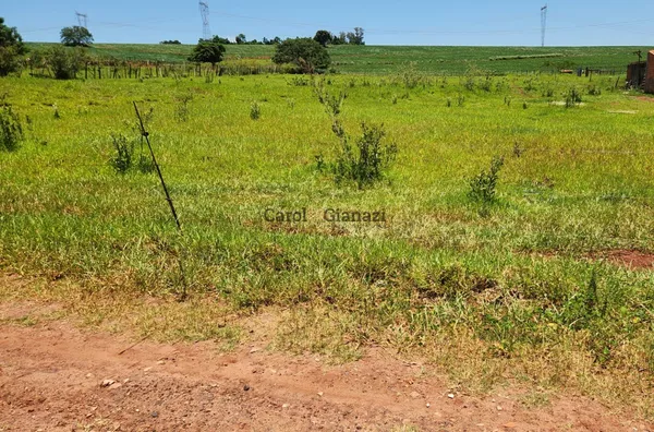 CH1107 - Chácara à Venda na Água da Cabiúna em Assis