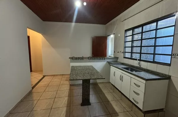 CA2014- Casa para locação no San Fernando Valley em Assis
