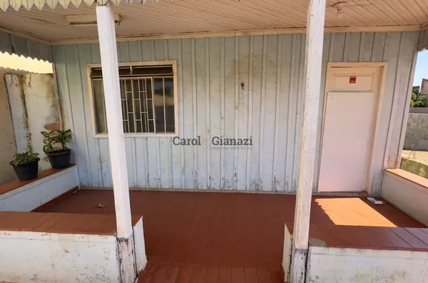 TE1487 - Terreno com Casa Mista à Venda na Vila Central em Assis