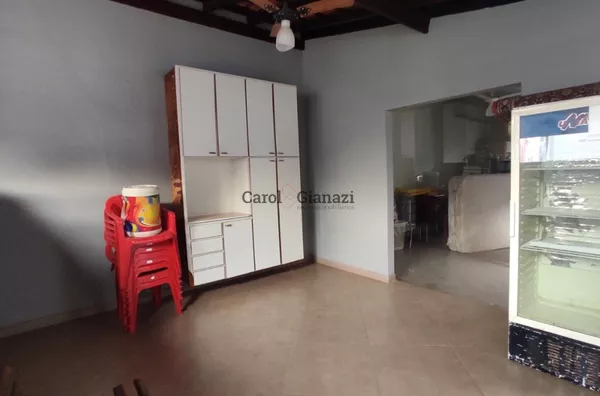 CA1545 - Casa à Venda no Jardim Canadá em Assis